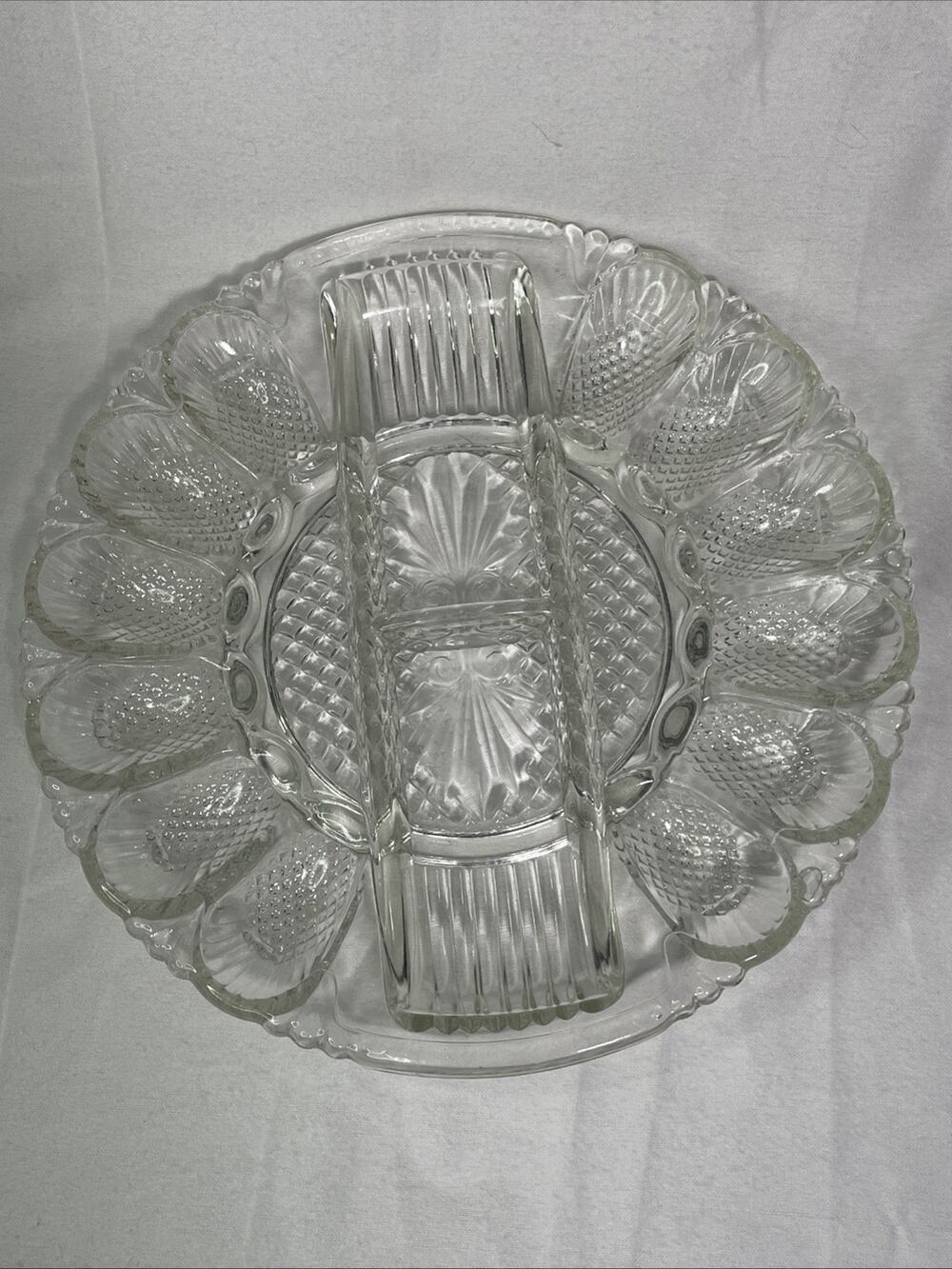 Vintage LE Smith Glass Deviled Egg Serving Platter Pineapple Pattern Plate